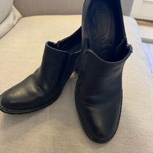 Born Women’s Black Leather Boots